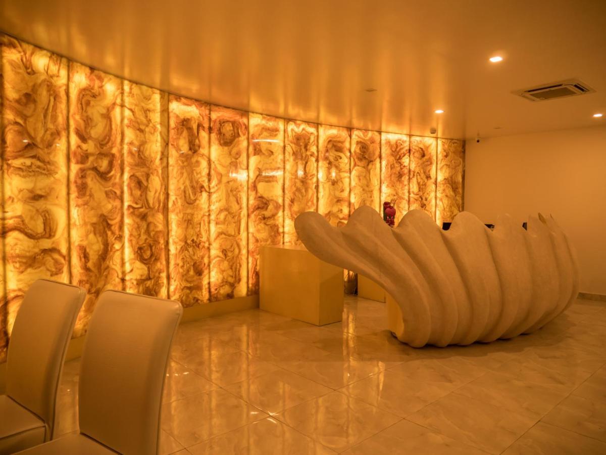 Hotel Blue Waves Jangli Ghat Ngoại thất bức ảnh
